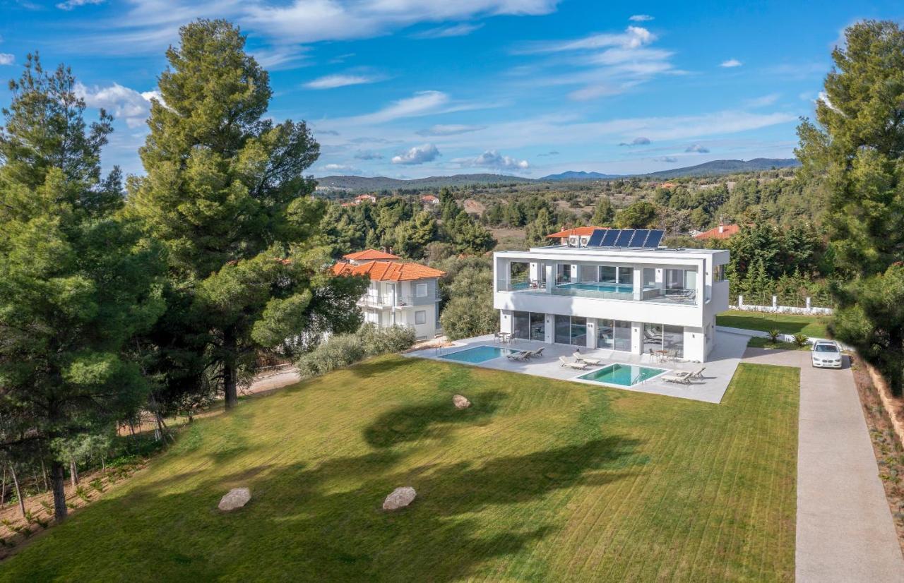 Nikiti Botanic Pool Suites Екстер'єр фото