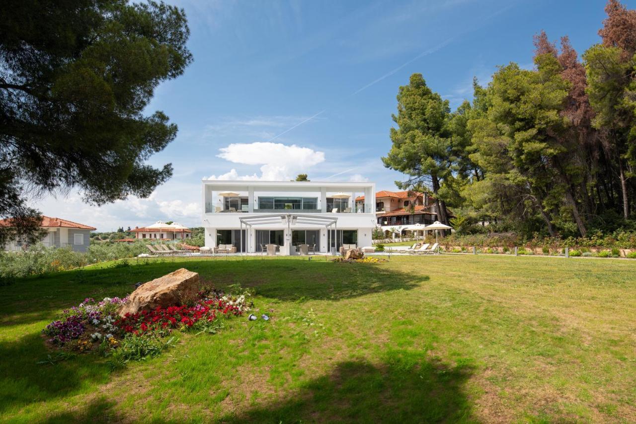 Nikiti Botanic Pool Suites Екстер'єр фото