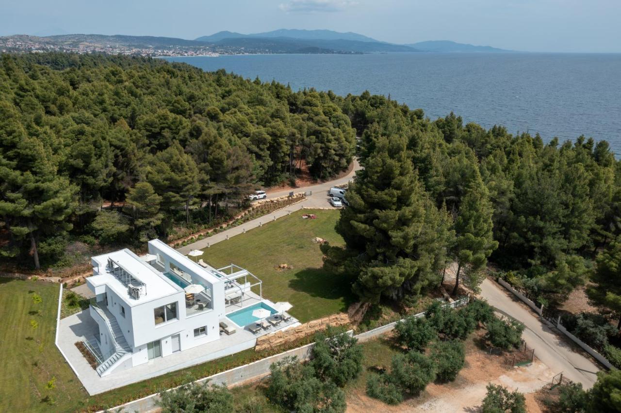 Nikiti Botanic Pool Suites Екстер'єр фото