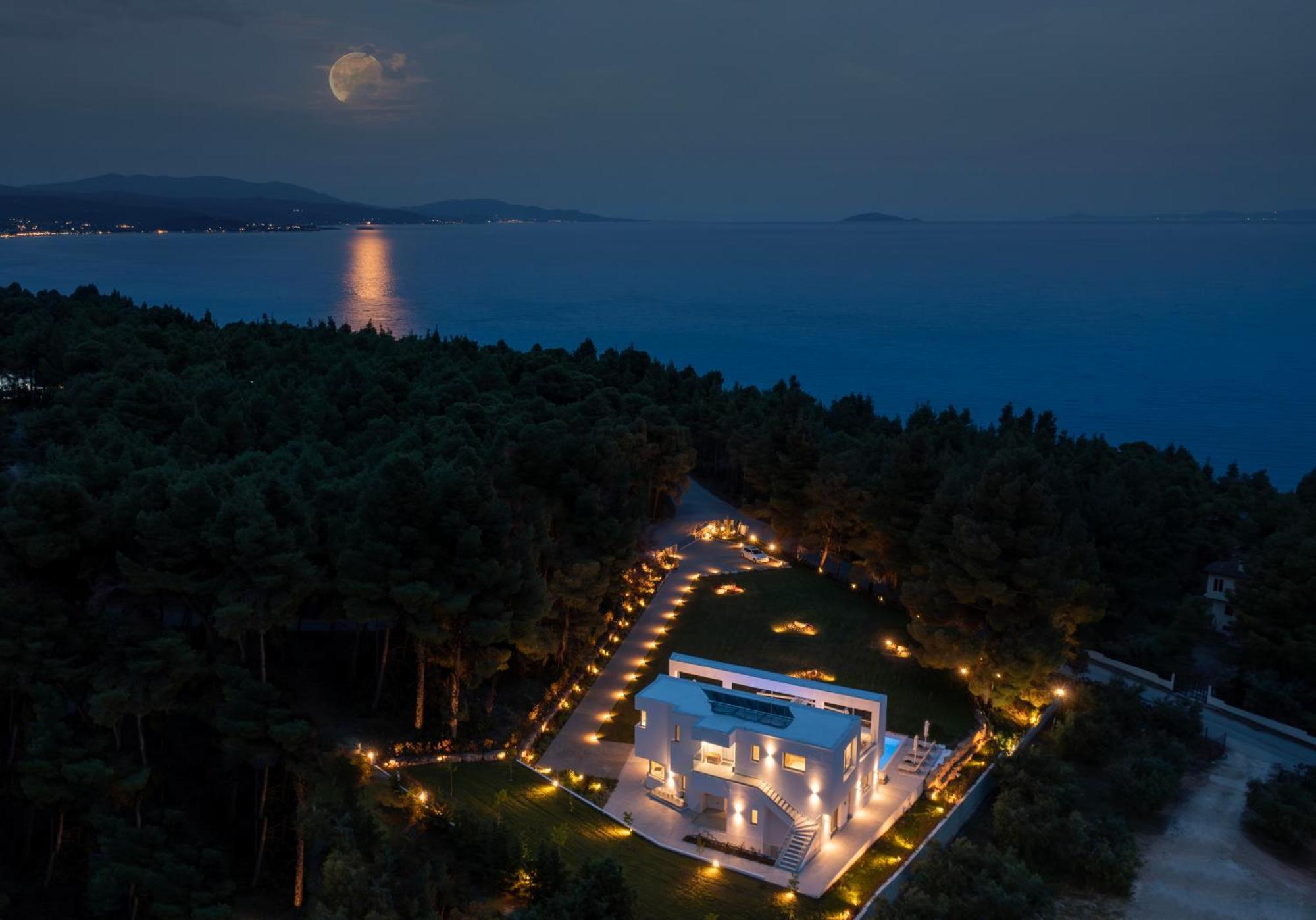 Nikiti Botanic Pool Suites Екстер'єр фото